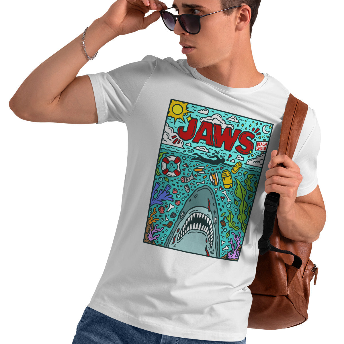 JAWS - Doodler Poster Mens T-Shirt